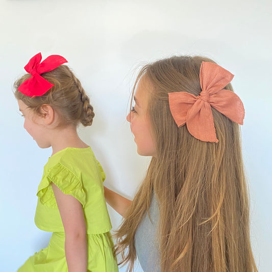 Fable Bow Hair Clip - Cotton Linen