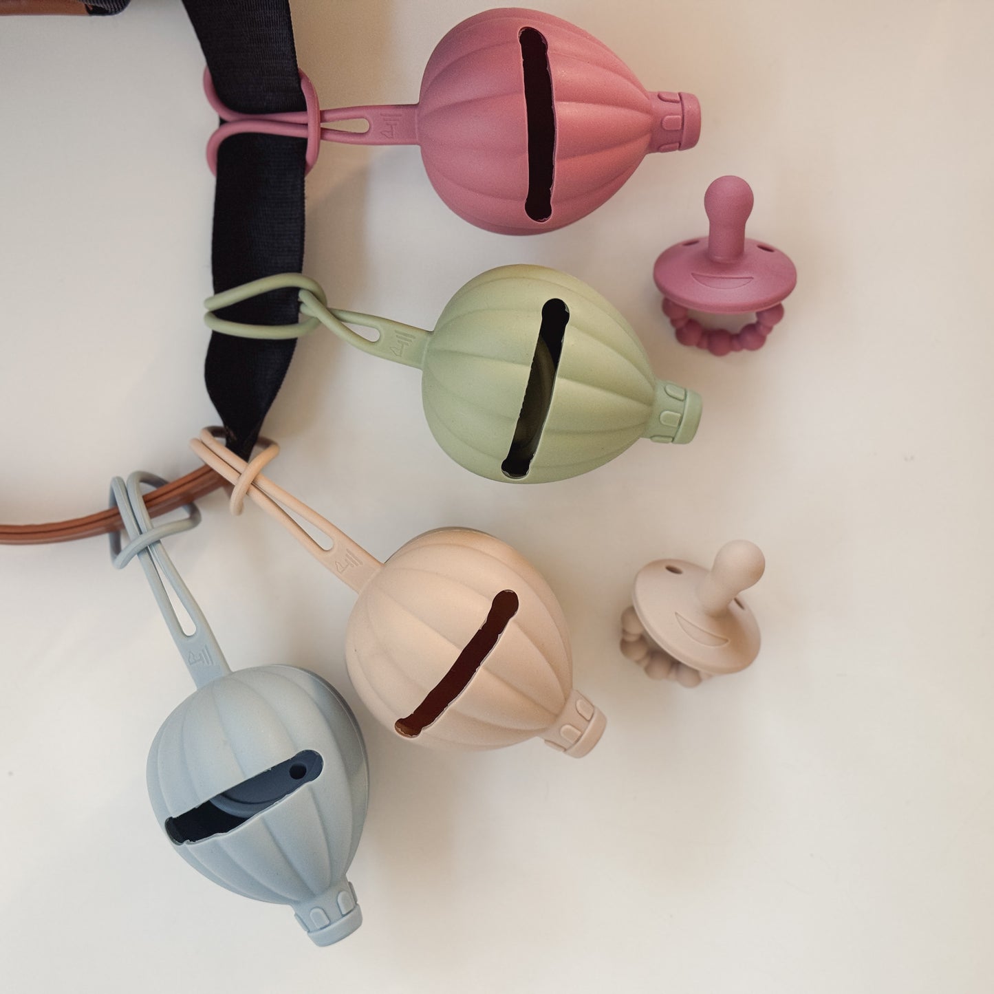 Hot-Air Ballon Dummy Keep Safe Silicone Case + Dummy