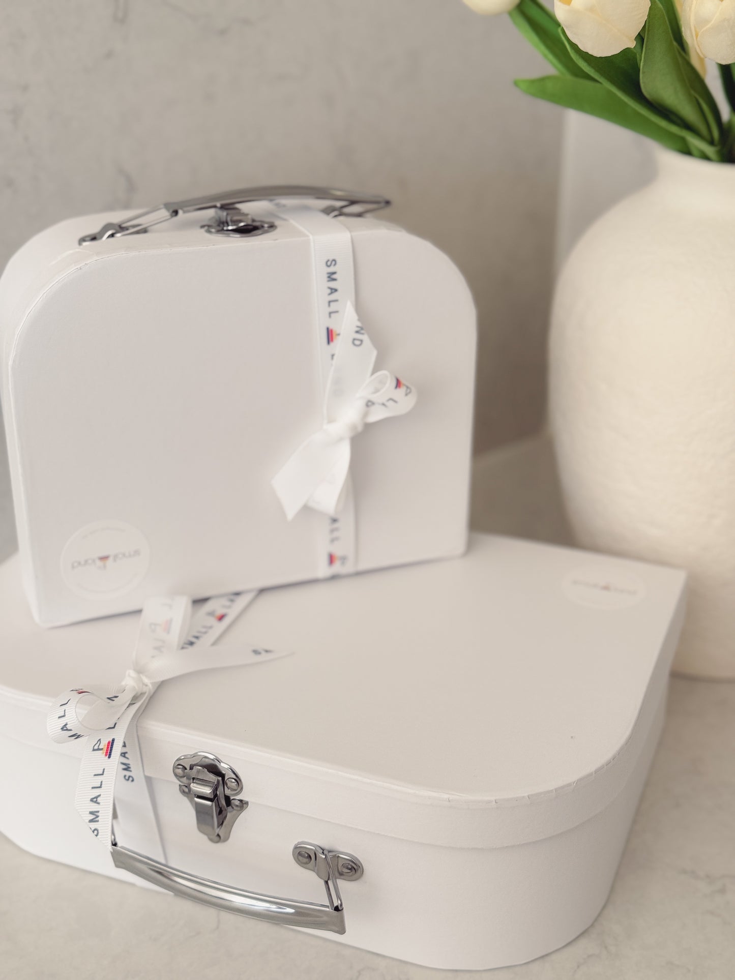 Medium Neutral Baby Gift Box | Newborn & Baby Shower Gift Australia