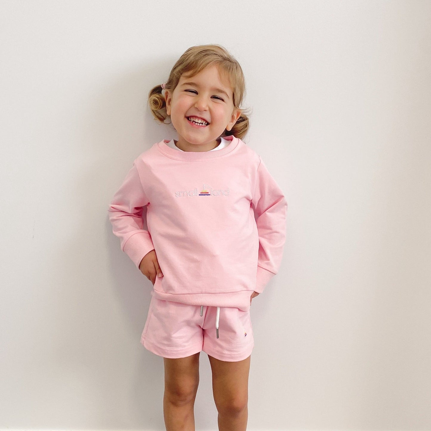 Signature Sweatshirt Strawberry